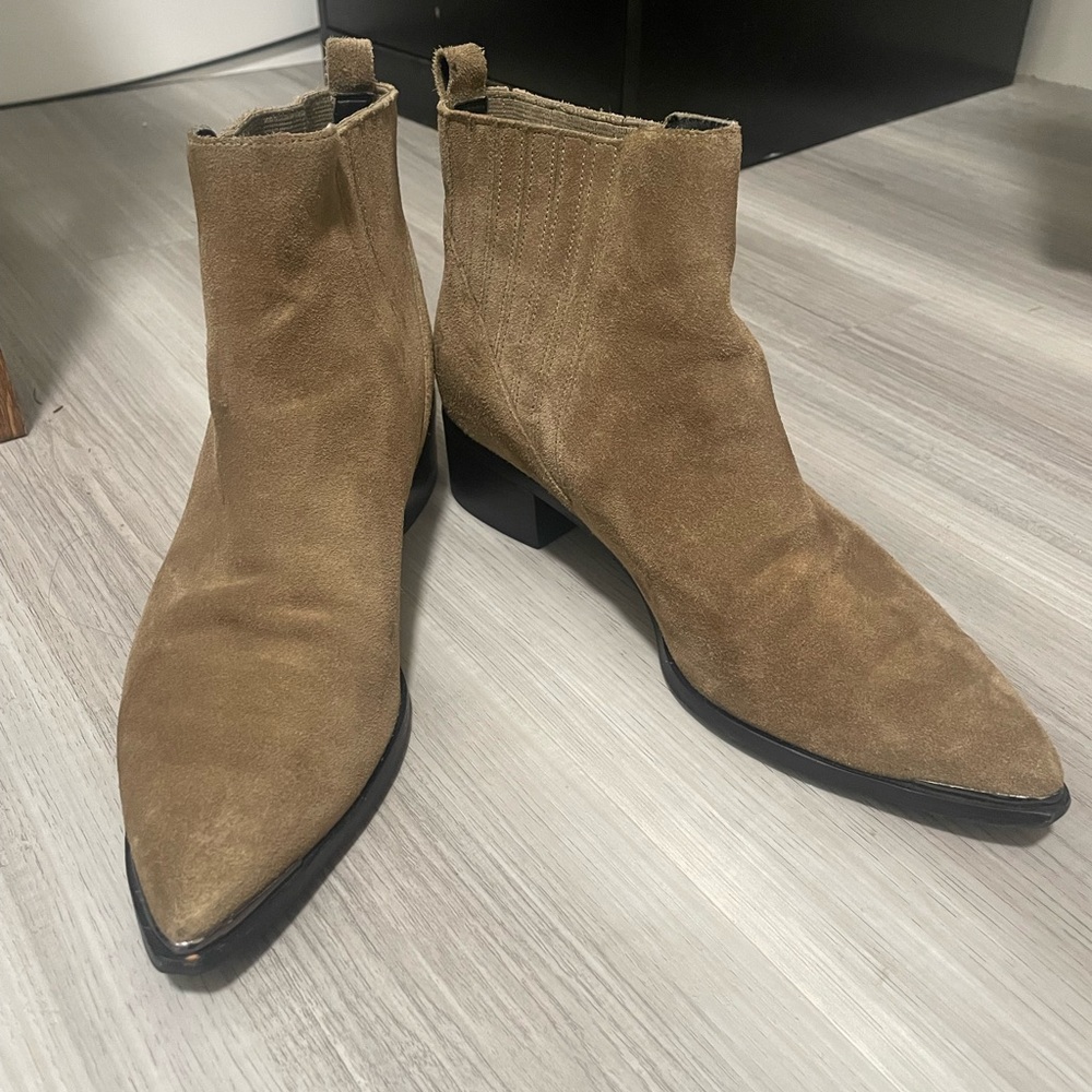 Marc Fisher Ltd. Yolli Booties